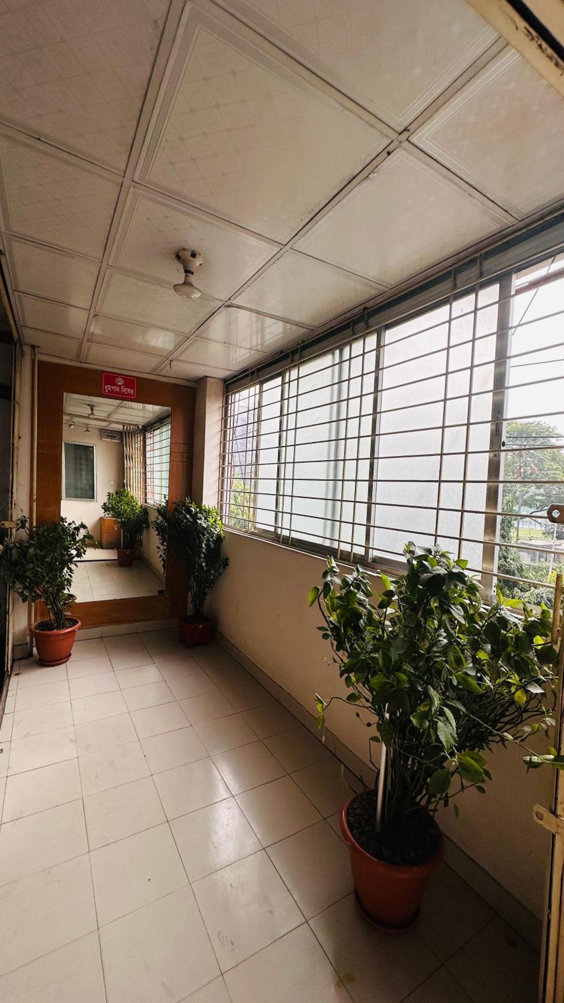 Hotel New Royal Palace Dhanmondi Dhaka Extérieur photo